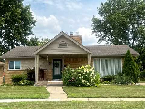 Winston, REDFORD, MI 48239