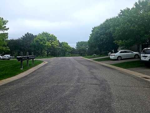 Erin, FARMINGTON, MN 55024