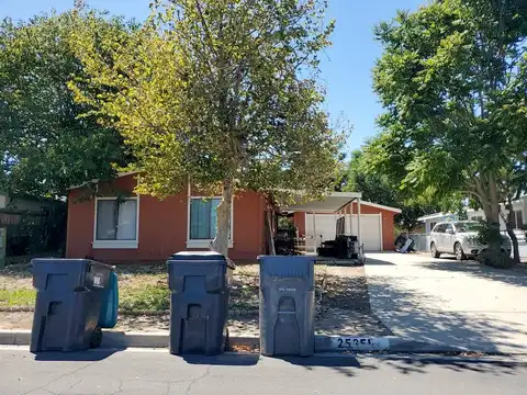 Browca, HEMET, CA 92544