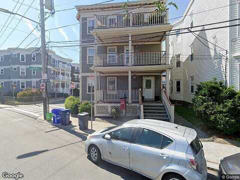 E Cottage St U:3, Dorchester, MA 02125