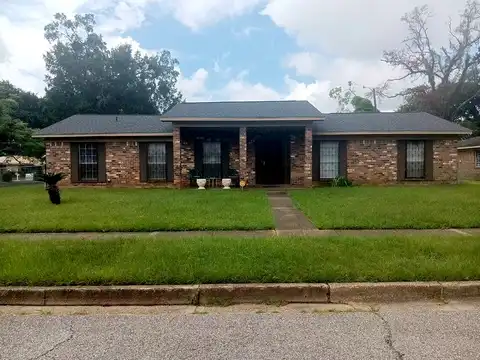 Dearborn, MOBILE, AL 36603