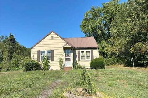 Knigge, OAK HILL, OH 45656