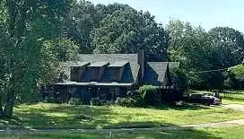 Douglas, OLIVE BRANCH, MS 38654