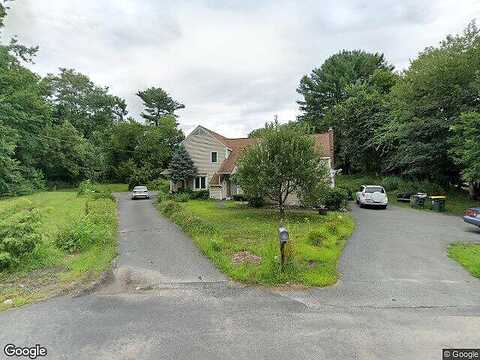 Paine St U:82, Bellingham, MA 02019