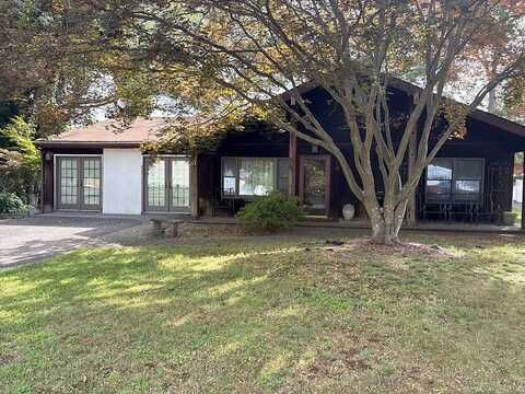 Fairwood, CORAM, NY 11727