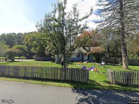 Jeanette, DANBURY, CT 06811