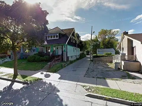 N 15Th Street, Milwaukee, WI 53206