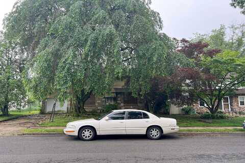 Harrison, HATBORO, PA 19040