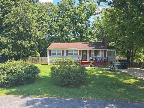 Henderson, TEMPLE HILLS, MD 20748