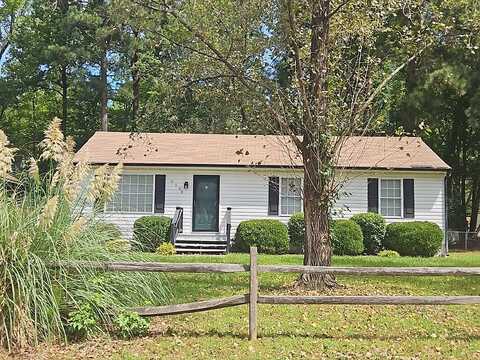 Linda, SANDSTON, VA 23150