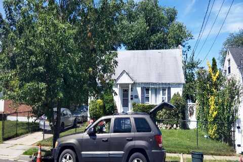 Martin, UNIONDALE, NY 11553