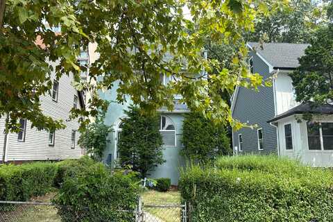 Melrose Ave, East Orange, NJ 07018