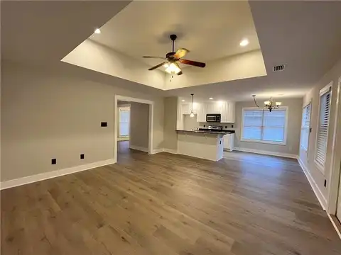 Garland, SILVERHILL, AL 36576