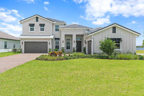 Hookline, LOXAHATCHEE, FL 33470