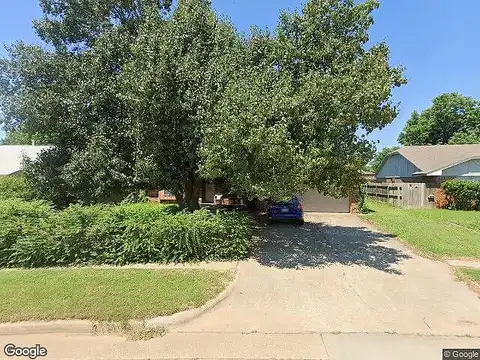 Robinson, MOORE, OK 73170