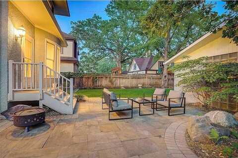 21St, MINNEAPOLIS, MN 55405