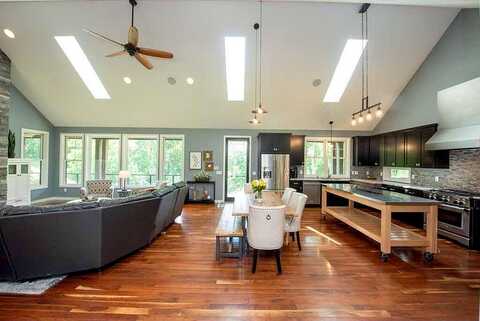 Retreat, MOUND, MN 55364