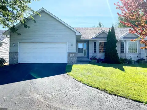 Shady Ridge, BRAHAM, MN 55006