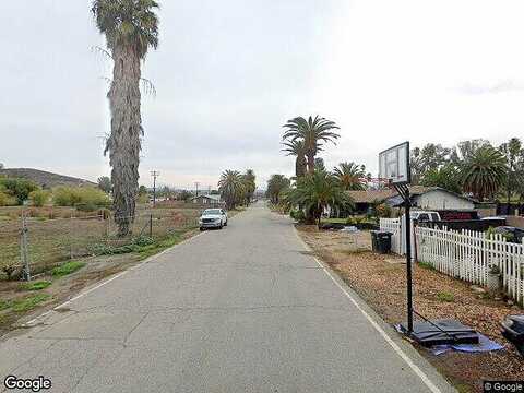 Shrier Apt 19 Dr, Lake Elsinore, CA 92530
