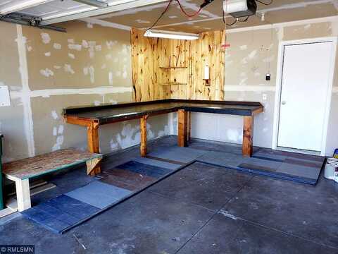 Willow, HUGO, MN 55038