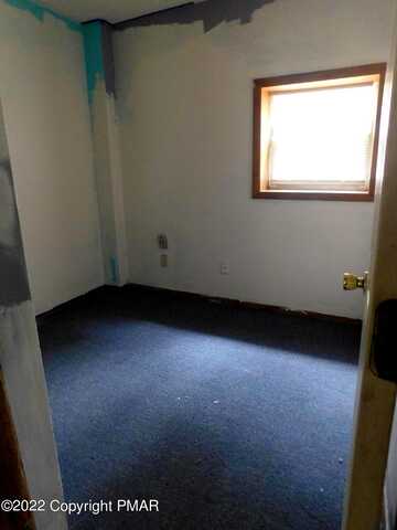 Leander, EAST STROUDSBURG, PA 18302