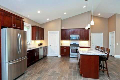 250Th, ELKO NEW MARKET, MN 55020