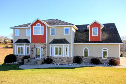 Martin, FERGUS FALLS, MN 56537