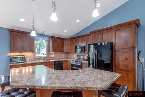 Waynesborough, MANKATO, MN 56001