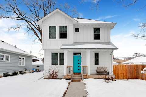 Columbus, MINNEAPOLIS, MN 55407