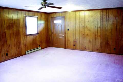 Pera, MONROE, VA 24574