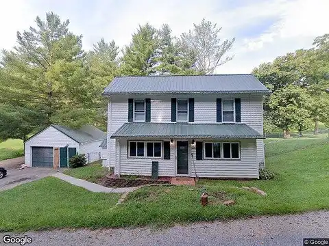Hollow, PEMBROKE, VA 24136