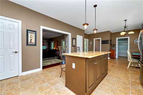 Quaker Pointe, WINDSOR, VA 23487