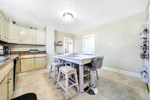 Ventnor, ROANOKE, VA 24014