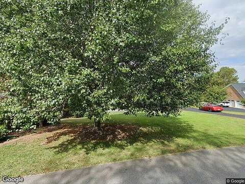 Summerpark, FOREST, VA 24551