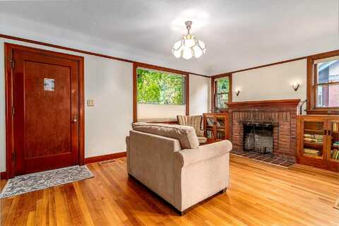 13Th, SPOKANE, WA 99202