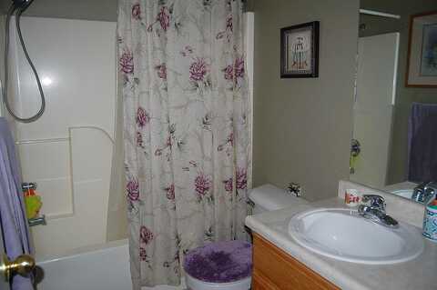 Brookhurst, GRANTS PASS, OR 97527