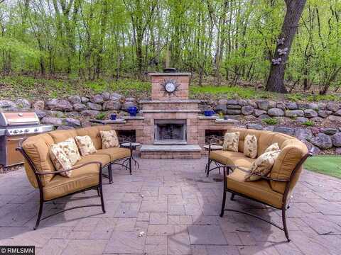 Minnehaha, WAYZATA, MN 55391
