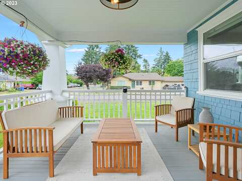 4Th, HUBBARD, OR 97032