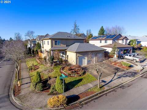 Royal, GRESHAM, OR 97080
