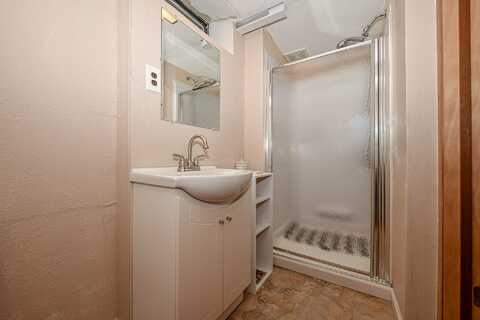 71St, MILWAUKEE, WI 53220