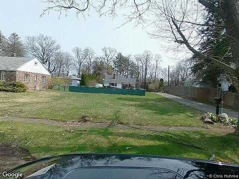 Clifton, ERIE, PA 16505