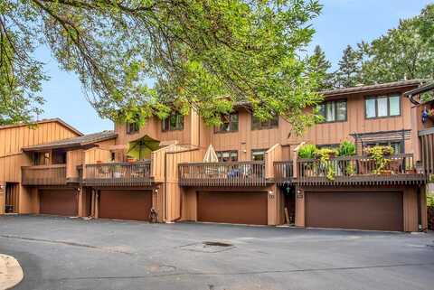 Sumac, SAINT PAUL, MN 55110