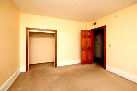Sherburne, SAINT PAUL, MN 55104