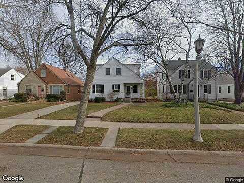 Kent, MILWAUKEE, WI 53217