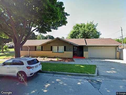 Glendale, MILWAUKEE, WI 53218