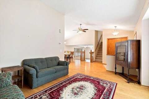 91St, MINNEAPOLIS, MN 55443