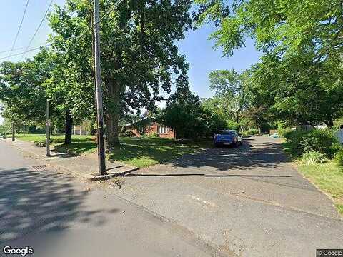 Main, QUAKERTOWN, PA 18951