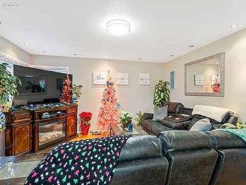 Ridgeway, HERMISTON, OR 97838