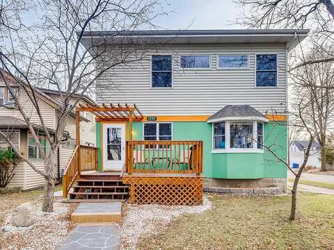 Palace, SAINT PAUL, MN 55105