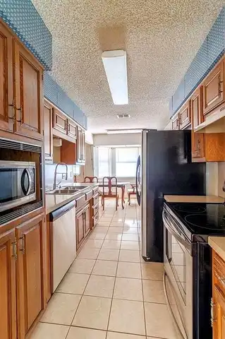 Crestview, WICHITA FALLS, TX 76306
